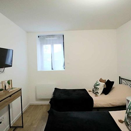 Appartement Le Moderne Ideal Pour Couples Et Professionnels Ornans Exterior photo